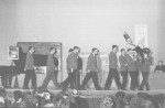 1972 р.??? КВК на сцені актового залу ФТФ