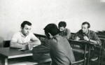 1972 р. Старший викладач кафедри теоретичної ядерної фізики О. Дробаченко приймає іспит