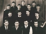 Группа теоретиков 1971 года выпуска. Слева направо: верхний ряд: И.М.Панкратов, Н.Ф. Шульга, С.В. Трубников; второй сверху ряд: М.Р. Гарбер, С.М. Анцупов, Ю.И.Горобец, В.С. Щелоков; третий сверху ряд: С.Н.Рощупкин, Ю.Л.Филатов, В.В.Шаповалов, Русев Руси Петков; нижний ряд: В.Т. Лазурик, В.Г. Сыщенко, А.Г.Харыбин, В.Н.Калюжный