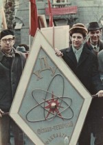 ze06